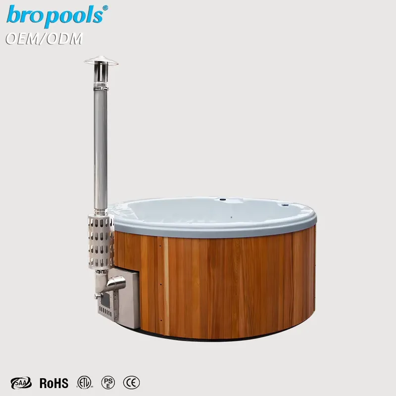 4-Person Cedar Acrylic Whirlpo - đánh giá và giá Spa Wellness Design
